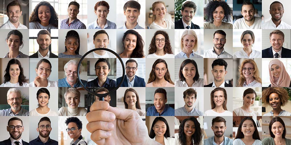 hr challenges to overcome in the upcoming year- 'top challenges 2022'