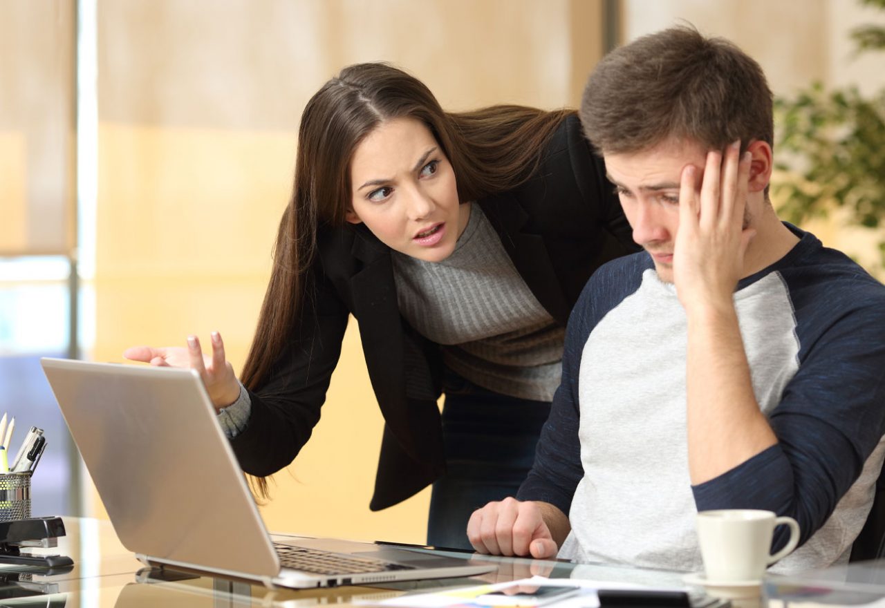 employer is shouting on the employee