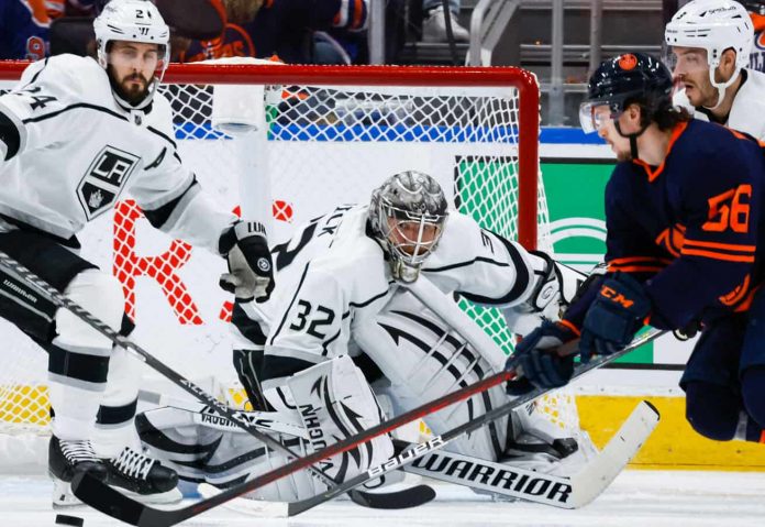 Kempe breaks Oilers' hearts with an overtime win as Kings win 3-2 in the series