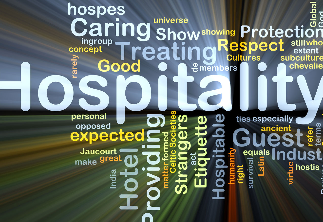 HOSPITALITY-INDUSTRY-&-CRM-&-HOW-THEY-CAN-USE-CRM-IN-MUCH-BETTER-WAYS