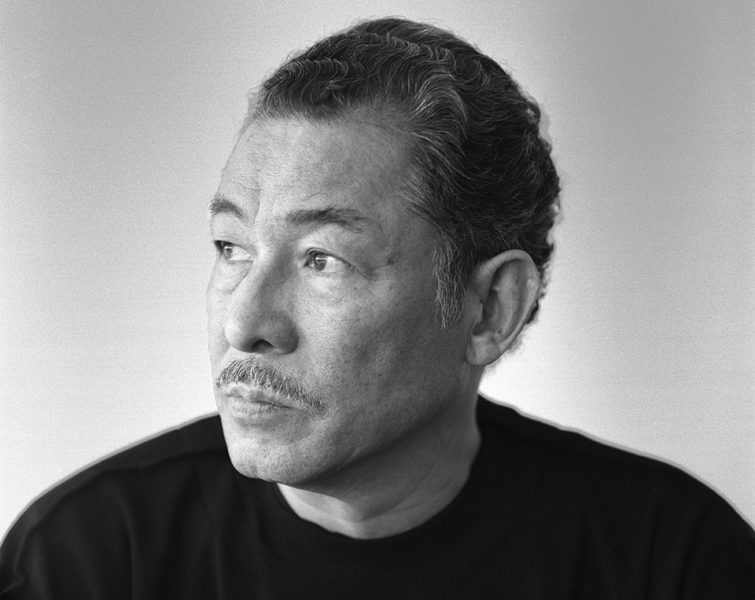 Japanese Fashion maker Issey Miyake has passed away.